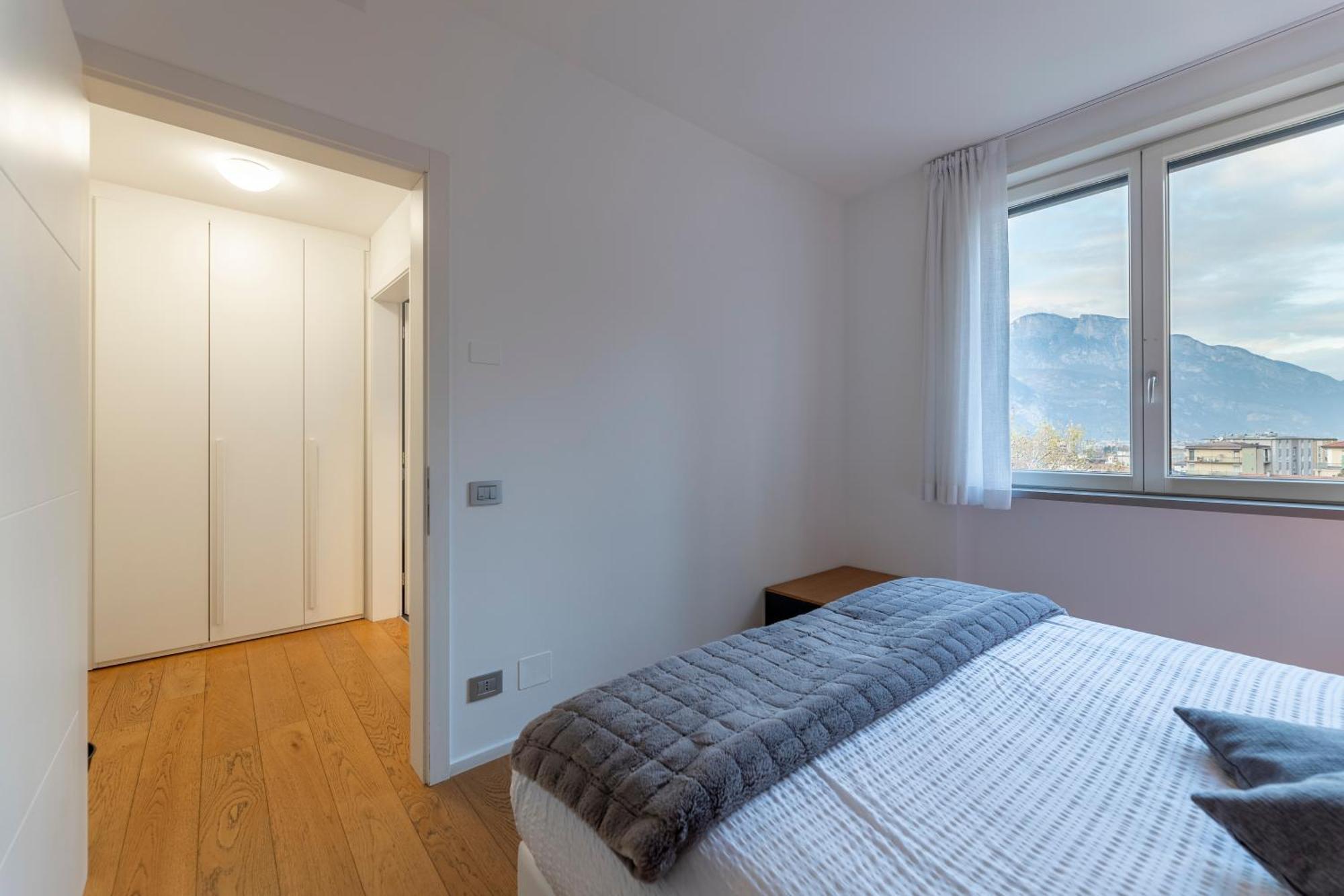 La - Luxury Affittacamere 2*
